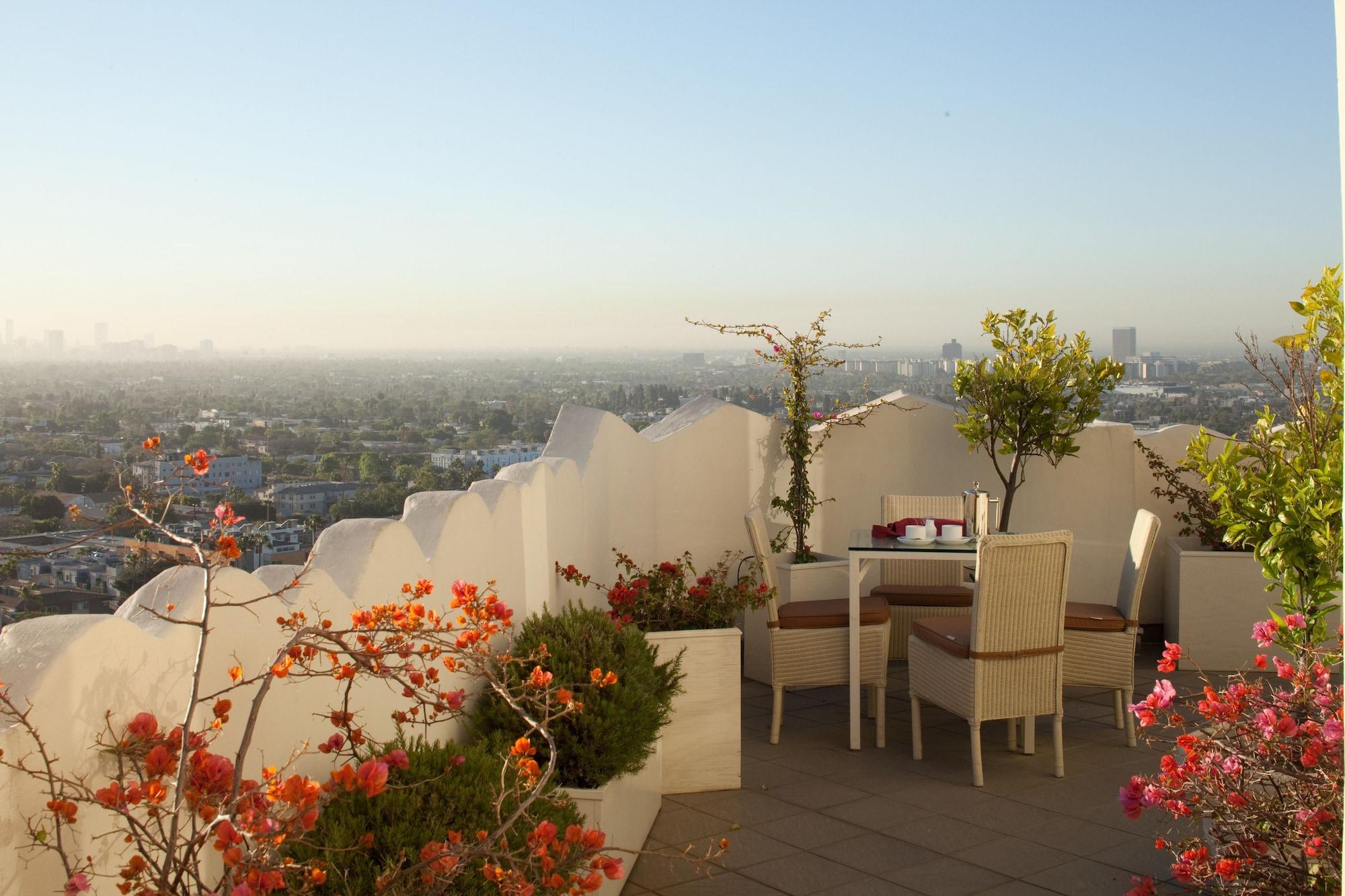 Sunset Tower Hotel Los Angeles Exterior photo