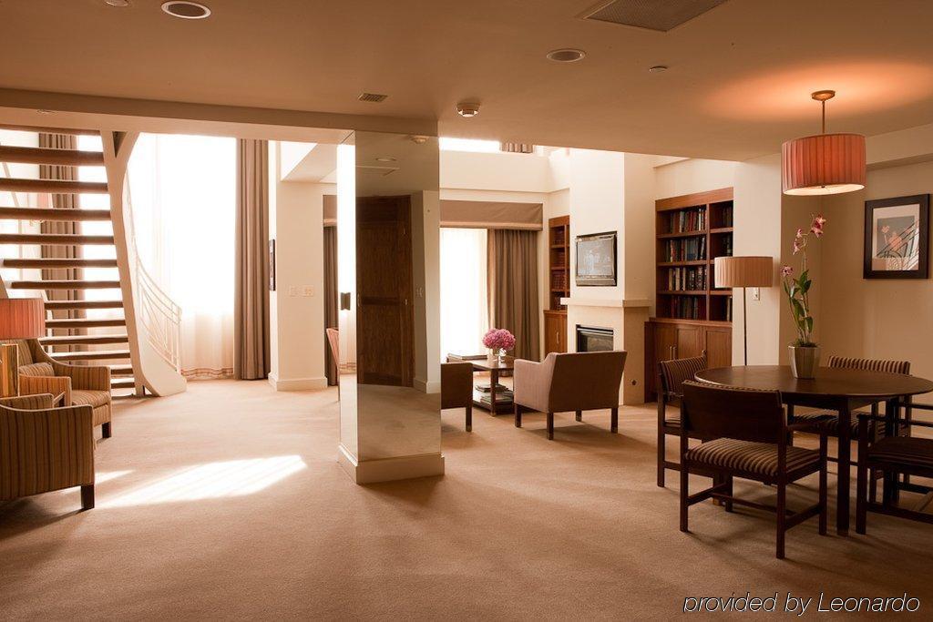 Sunset Tower Hotel Los Angeles Interior photo